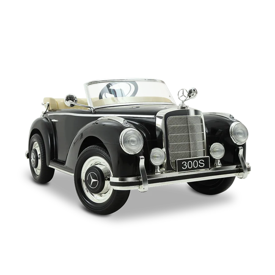 Mercedes-Benz 300S Black